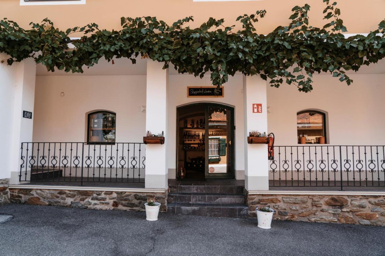 Stupperhof Hotel Kitzeck im Sausal Luaran gambar